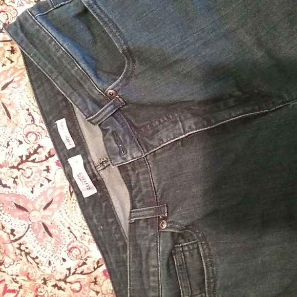 2 pair jeans - Picture 3 of 4